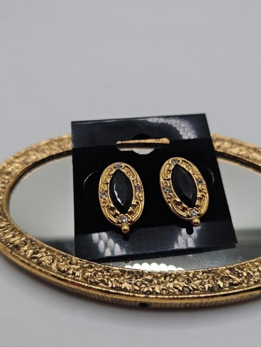 1928 Vintage Fauceted Black Gold Tone & Rhinestone Pierced Earrings Classic